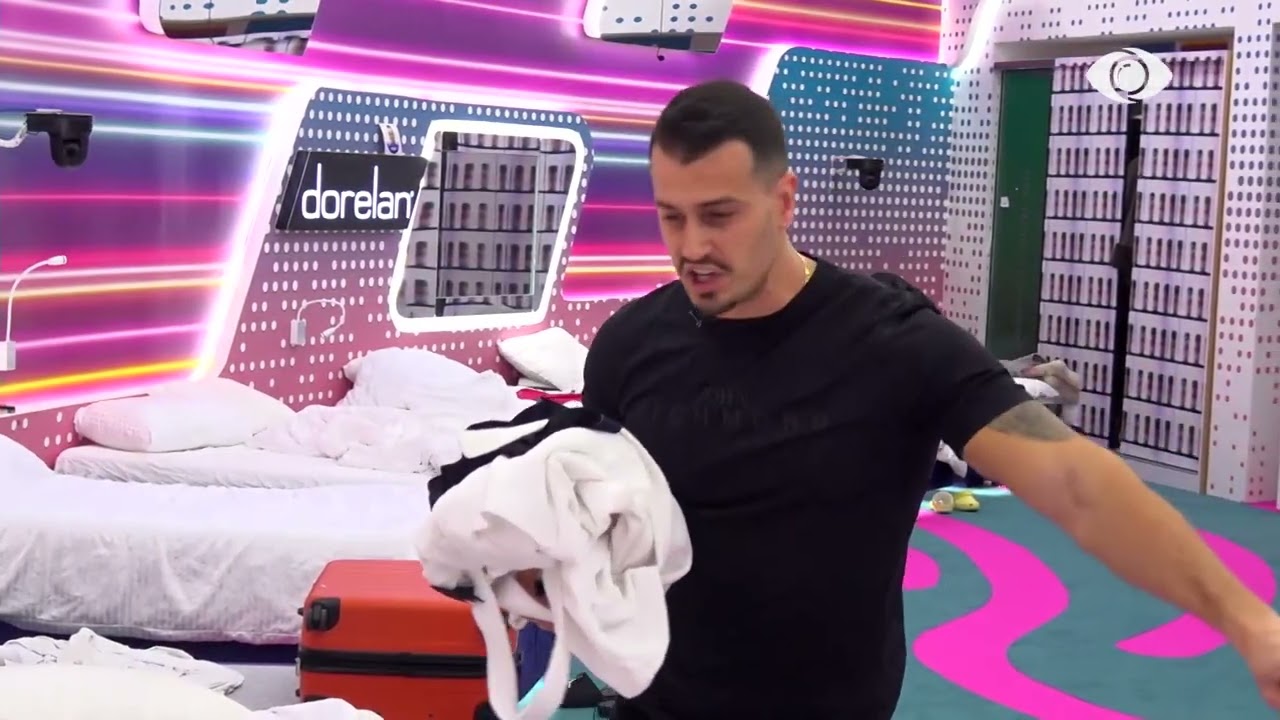 Këtej thua Selin është vajzë e zgjuar, këtej.../ Mateo i kthehet Baby G: Pse, a s'ka ardhur...?