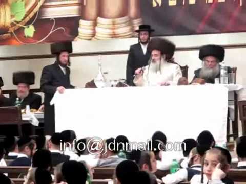 Sheva Brochos In Krula School For The Rebbe's Son - Shevat 5772