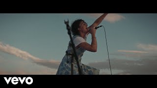 Musik-Video-Miniaturansicht zu You! Songtext von LANY