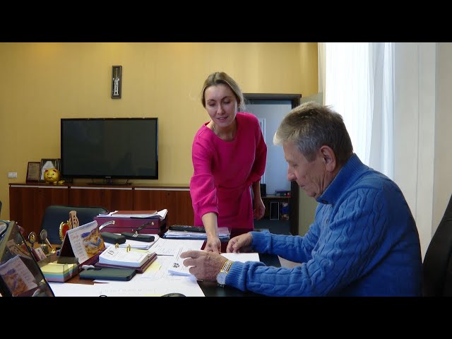 Секретарь, как пуговка