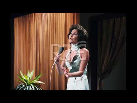 He did with me - Sandie Jones (1975) (audio)