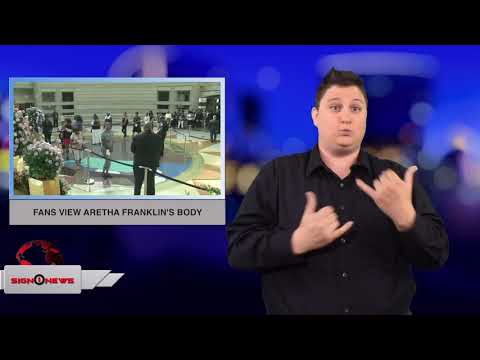 Fans view Aretha Franklin's body (ASL - 8.28.18)