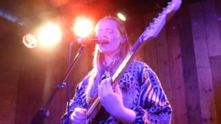Charlotte Day Wilson - In Your Eyes (HD) - The Waiting Room - 07.03.17