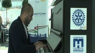 Pianos around Europe Part 4 - Budapest Airport Maan Hamadeh