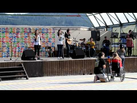 Katarína Knechtová - Vo svetle žiariacich hviezd