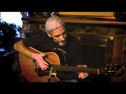 Richard Lupien / Beat Box / Percussive Guitar in DADGAD.mov