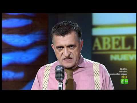 El Intermedio: Mi gitana 3D con Carlos Latre haciendo 12 personajes en 6 minutos