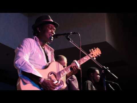 Joan Soriano - Vocales de Amor - Reno