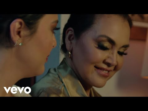 Aida Cuevas - Herencia ft. Valeria Cuevas