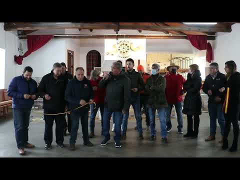 El mal tiempo deja bajo mínimos la Feria Ganadera de Peralejos de Abajo