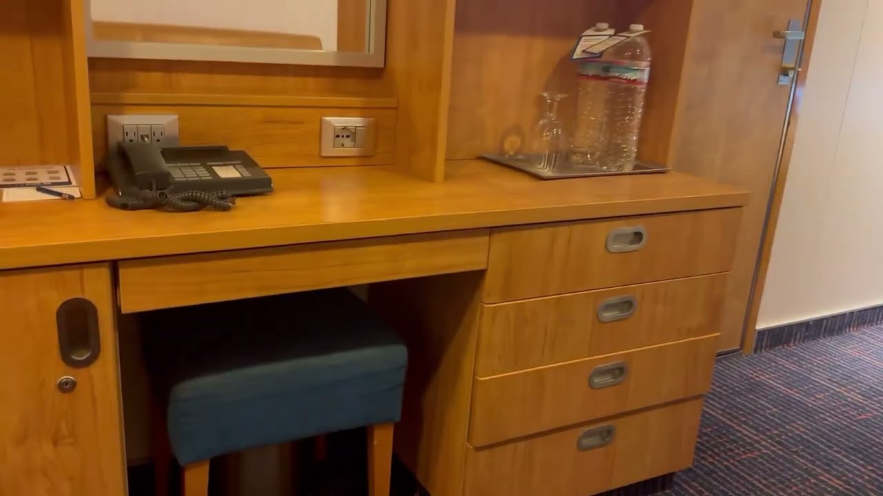 Carnival Conquest - Cabin 9196 - Video 3