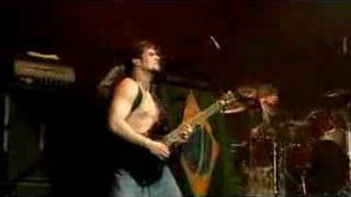 Video thumbnail of "SOULFLY - Roots Bloody Roots (OFFICIAL LIVE)"