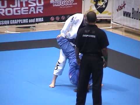 Triin Lora division.mpg