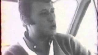 Johnny Hallyday - Je l&#39;aime - avec Paroles - 1966