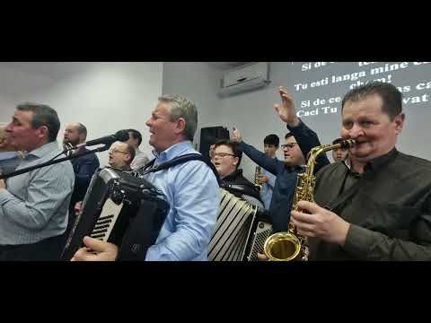 fratele Nicu Iurian la biserica Luncani seara de bucurie