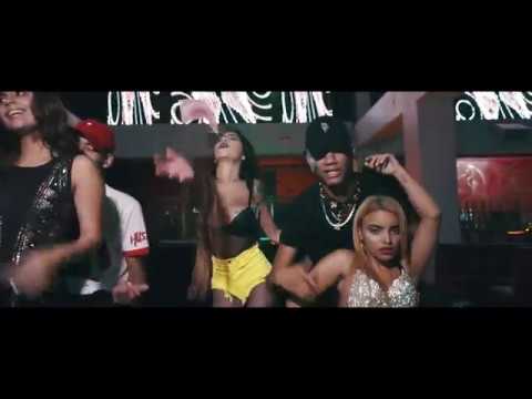 King Badboy X El Yabo - Cachorra 🐶 (Video Oficial)