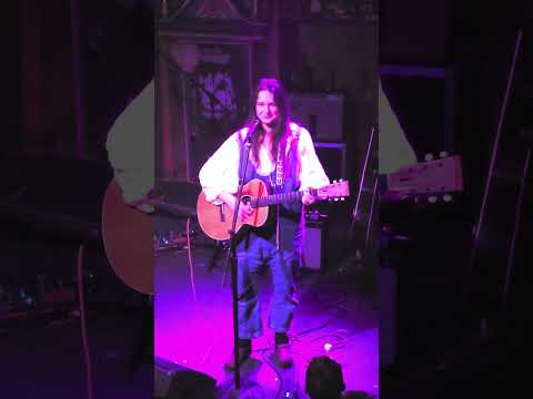 Molly Sarlé - Walls (Tom Petty) LIVE - Santa Fe, New Mexico (Nov 20, 2024)
