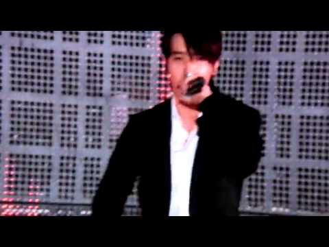 120922 SMTOWN JAKARTA - BONAMANA (YESUNG LOOKED SO HOT)