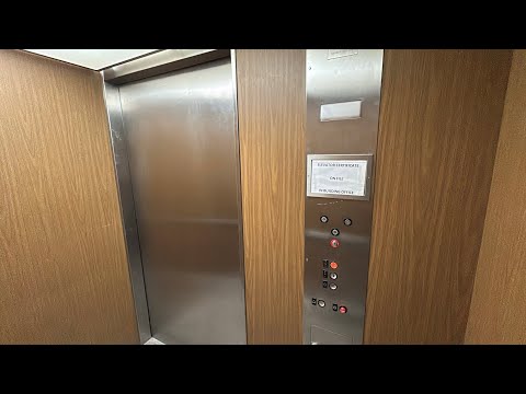 Rare Bell! Westinghouse Hydraulic Elevator @ Chagrin North Office Park 1 Willoughby Hills Ohio