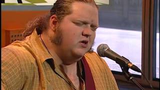 Matt Andersen performs on Urban Rush