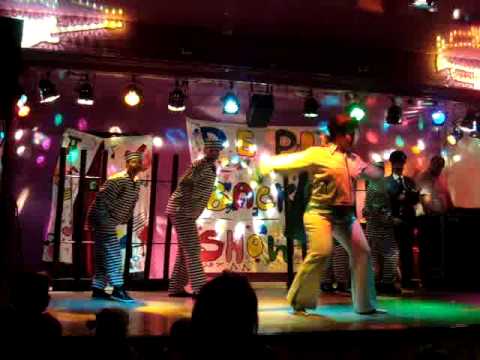 playback 2009 jail house rock met de girly,s