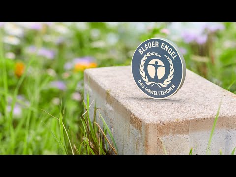 Blauer Engel für Betonstein - Was trägt er zum Umweltschutz bei? Christian und Luisa Rinn erklären.