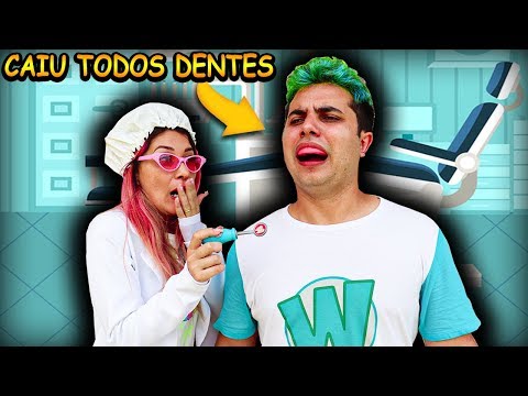 FRANZINHA FINGE SER DENTISTA E WIIZINHO PERDE TODOS DENTES - Kids Pretend Play Dentist With Toys