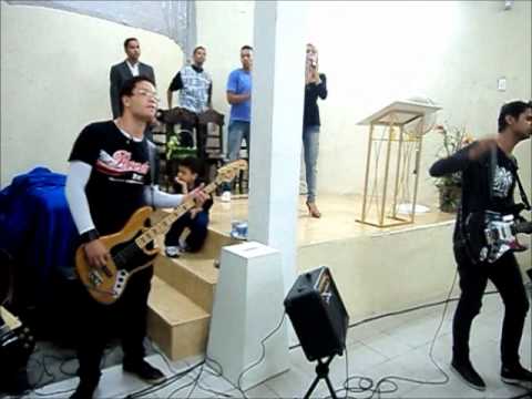 Quadrangular Vera Cruz...B.H...MG...17 Março 2012 Leblom Louvor Felipe Dias