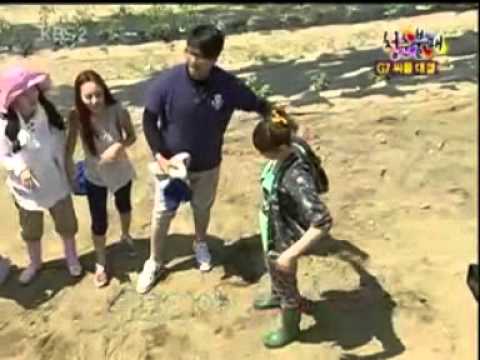 f(x) LOVE - gymnastic leader Victoria