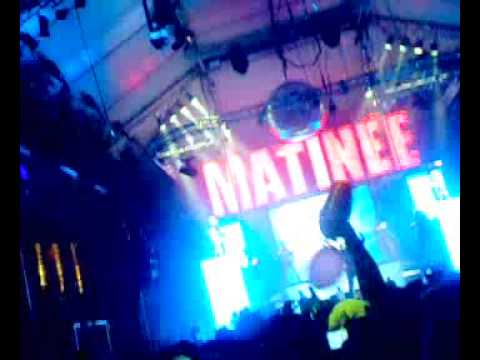 Closing Party Matinée o9 actuacion Vanessa Klein