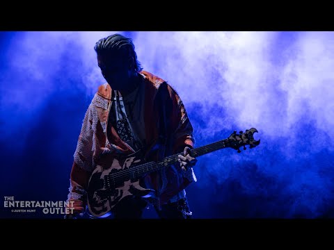 Avenged Sevenfold plays The Stage without Synyster Gates on stage