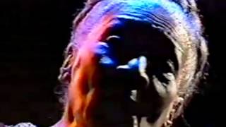 Carmen Costa - SOB MEDIDA - Chico Buarque