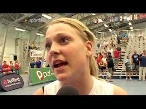 Flogbóltur: Annika á Stongum