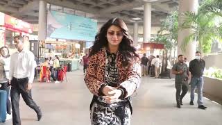 Urvashi Rautela   Tiger Shroff Spotted At Airport Arrival