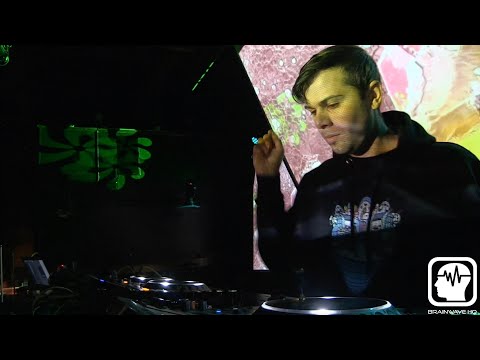 J-Blu at Arch Street Tavern - YourParents - 05.28.2021 - Hartford, CT