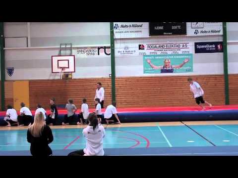 Randaberg Turn Sommershow 2011. Gutter 5-8 klasse