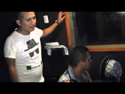 JP los chamacos de la salsa   quien busca grabacion parte 1