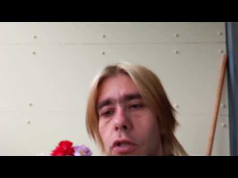 Kohta on imuroitu ja setten peseen lattiat