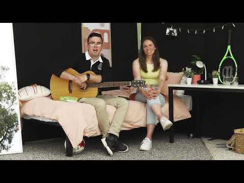 Melbourne Burwood Campus: Things I packed when I moved to Deakin Res.