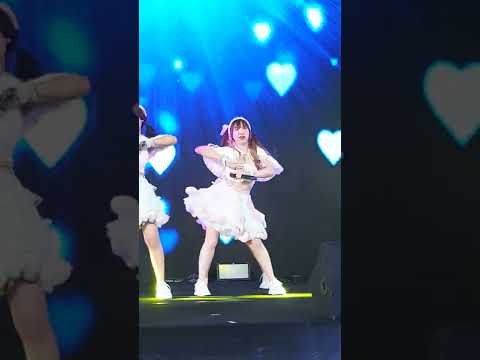 [Fancam]Angie PEACH YOU | Missile - PEACH YOU | J-Trends in Town @Central World 8 Oct, 2022