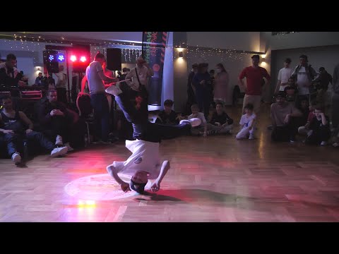 10-13 bboy Рысь г.Минск vs bboy Rocky - брейкданс, SPRING WARS 2022