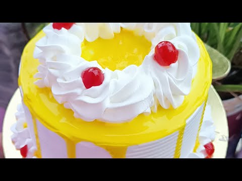 bakery style cake with pineapple flavour