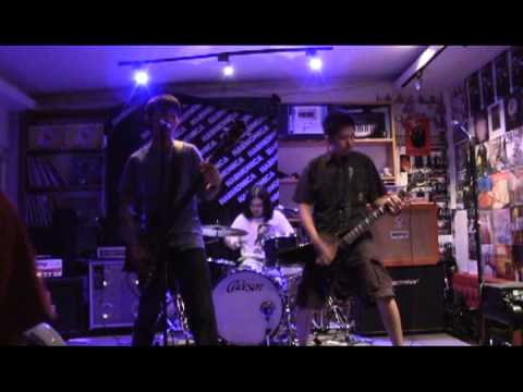 Smallpox Aroma live @ Show Your Attitude vol. 3: Touched by Nausea live in Bangkok (part 1 of 2)