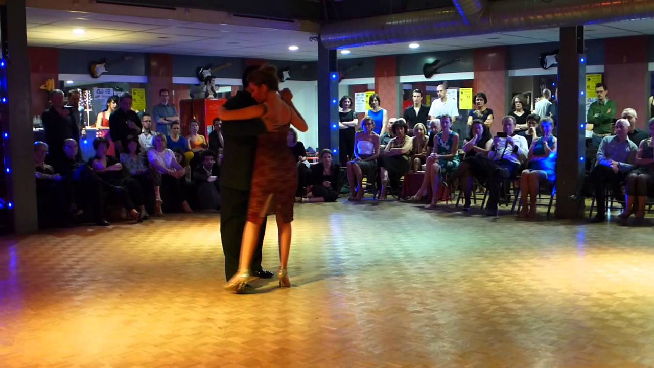 Noelia Hurtado y Carlitos Espinoza   -Tango 2- -TNT LYON TANGO- 10/04/15