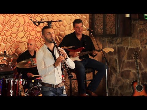 Marifet -  Pod javorot, Site mi velat sreken si  splet