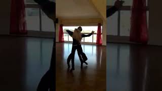 Mirko Gozzoli  e  Vladlena Aptukova lesson Walts. Valzer Inglese lezione. Practice ballroom dancing.