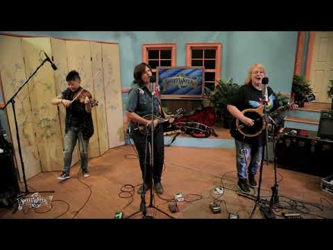 Half Moon Cafe - Indigo Girls