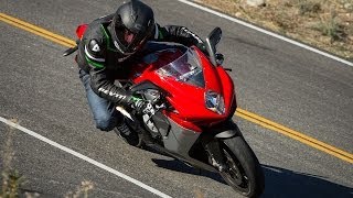 2014 MV Agusta F3 800 - Middleweight Street Shooutout Part 1 - MotoUSA
