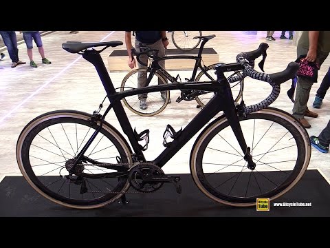 2017 Shimano Dura-Ace Demo bike - Walkaround - 2016 Eurobike