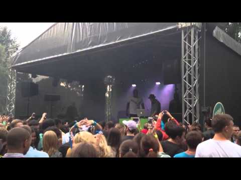 Usain Bolt & Dj Chagin (Flammable Beats)